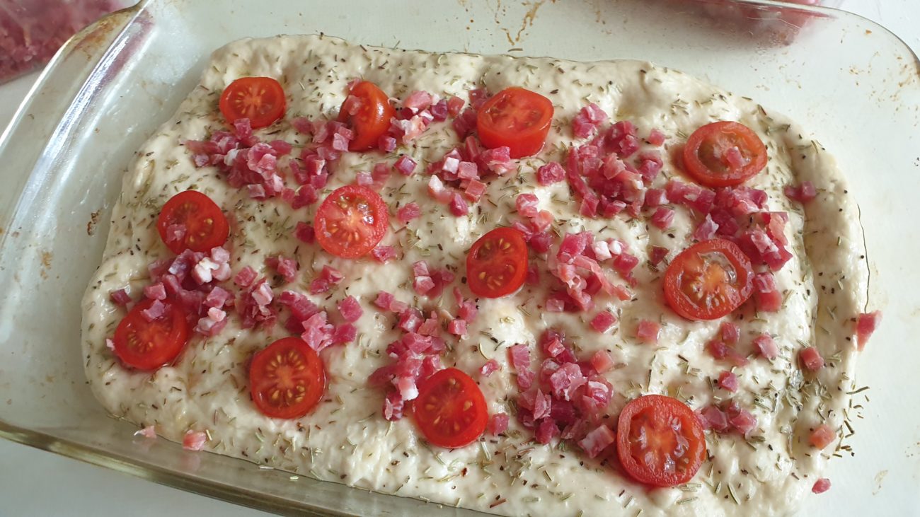 Focaccia De Jamón Serrano Y Tomate 4219