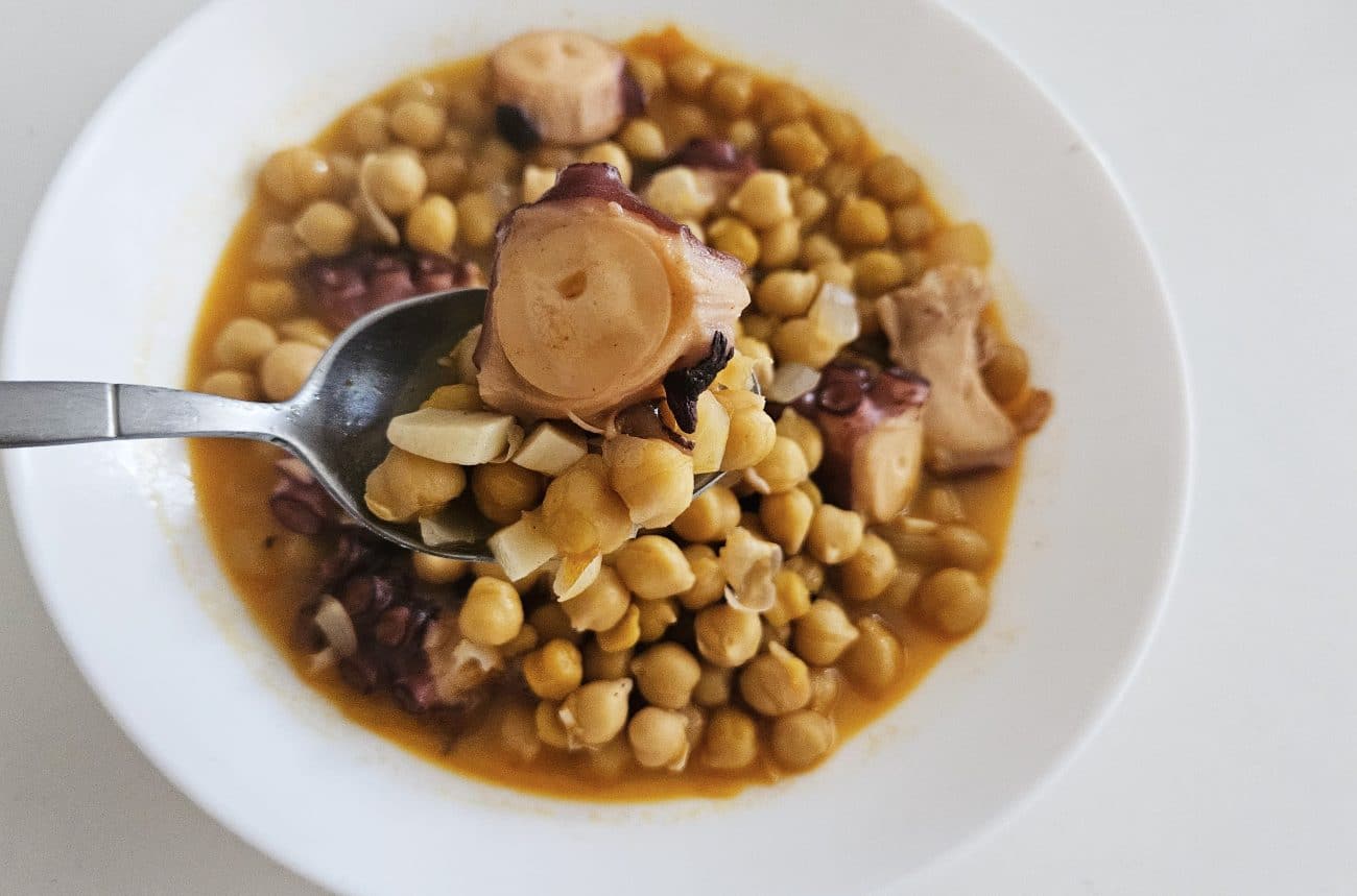 Garbanzos con Pulpo