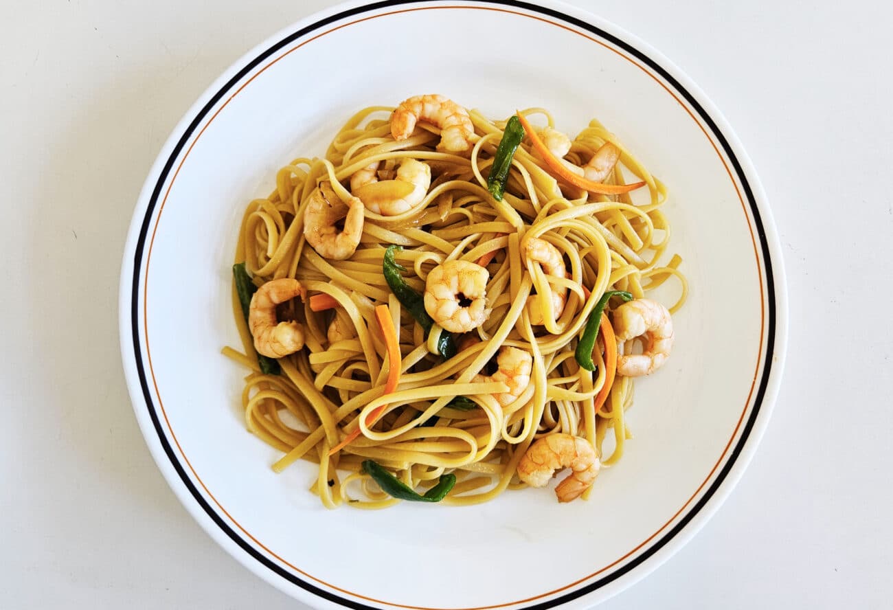 Tallarines con langostinos estilo asiático